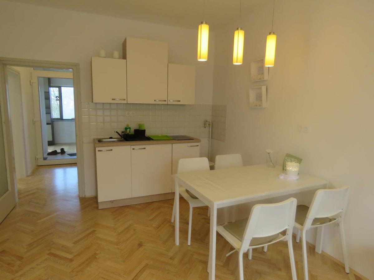 Sani Apartments Začretje Esterno foto