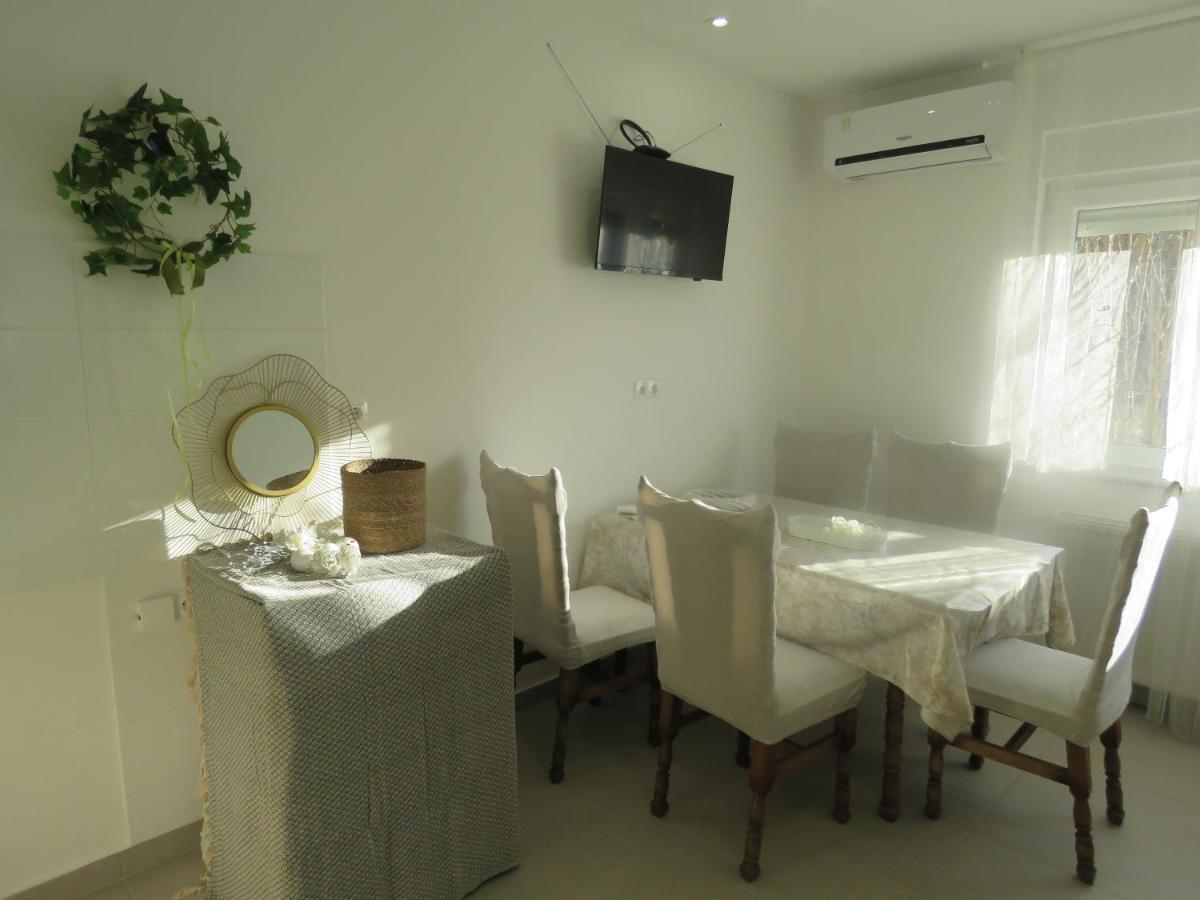 Sani Apartments Začretje Esterno foto
